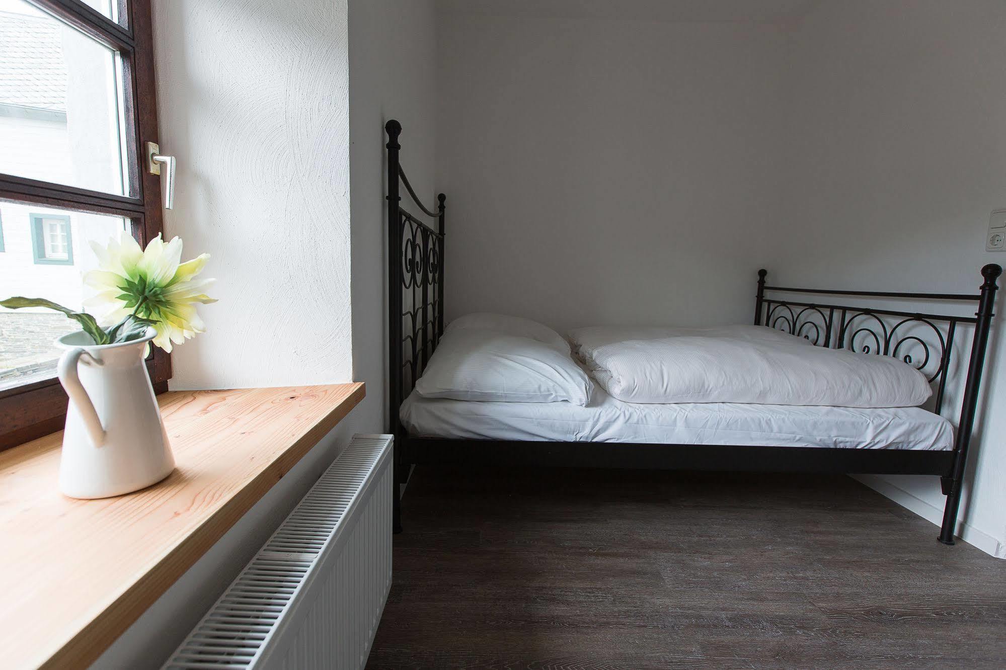 Felsenhaeuschen Apartment Monschau Ngoại thất bức ảnh